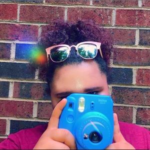 Meet your Posher, Elisha